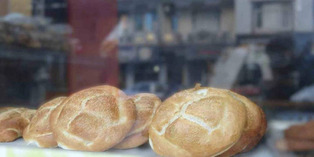 Maliyeti artsa da fiyatı artırmadı: Ekmeği de pideyi de 10 TL’den satıyor 5